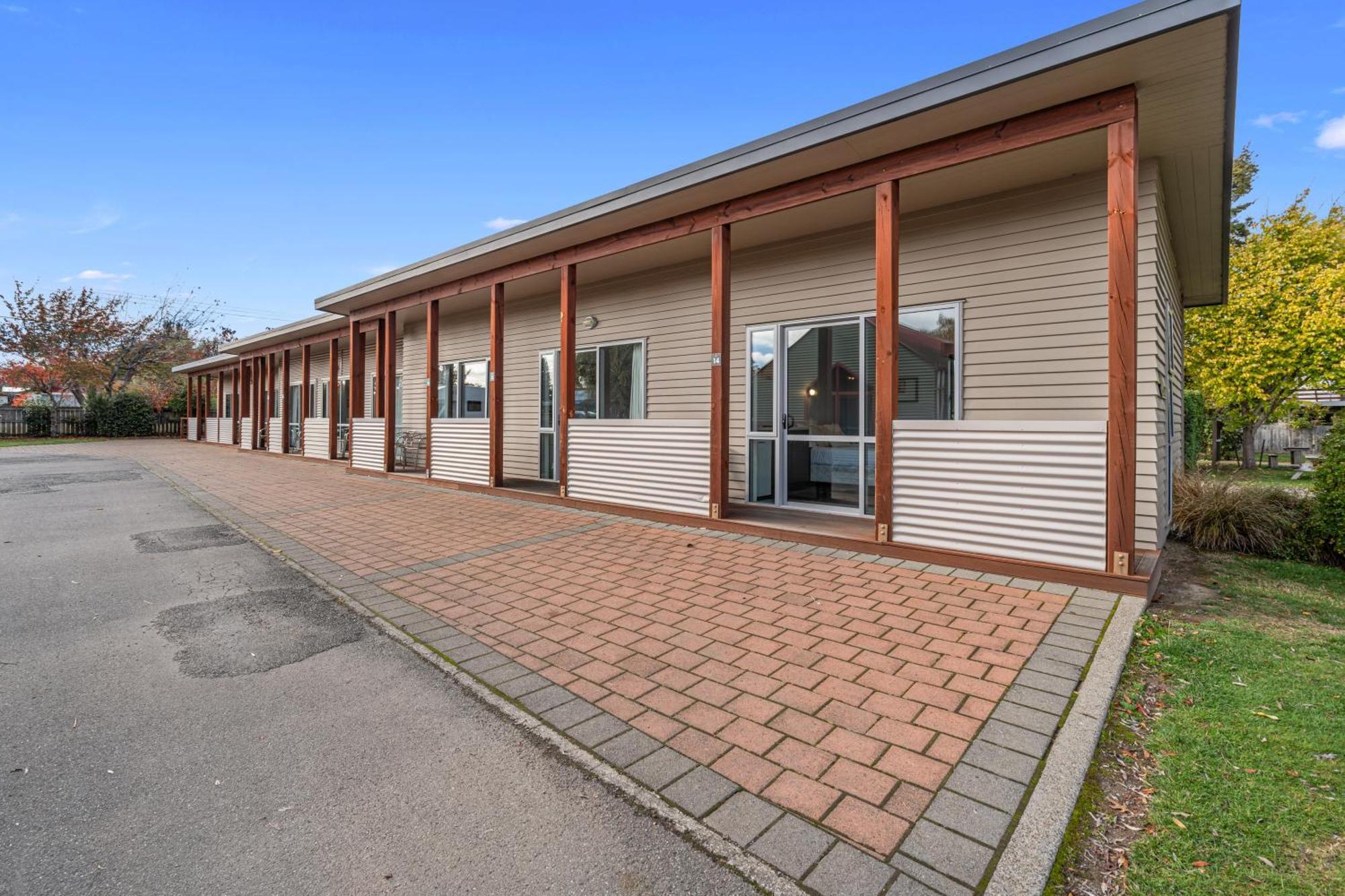 Tasman Holiday Parks - 蒂阿瑙湖 外观 照片 Motel in New Zealand